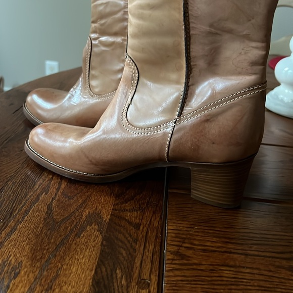 New Coach Burnished calf tall boot sz 6.5 Orig $498 - Picture 3 of 3